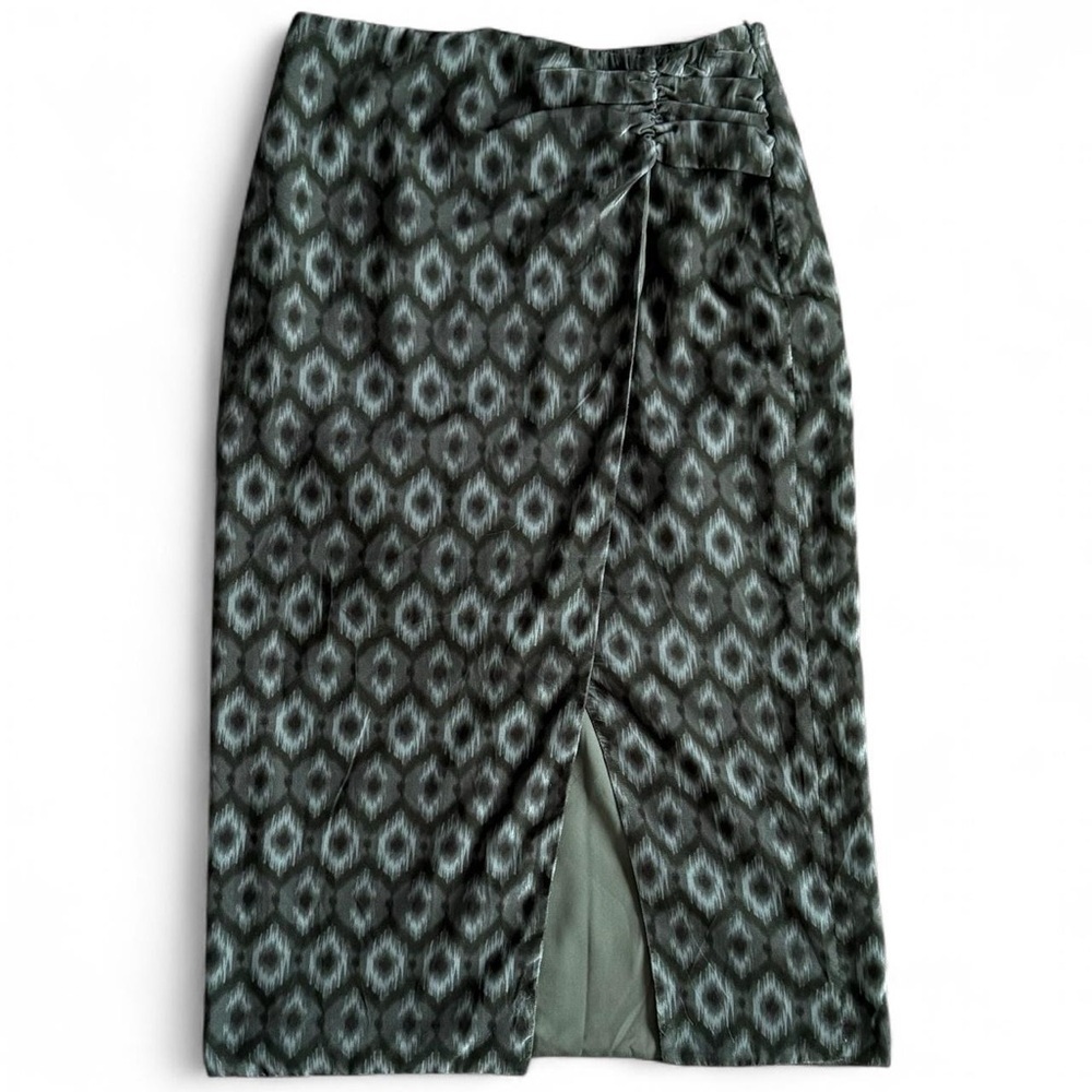 Zara Green Patterned Pencil Skirt